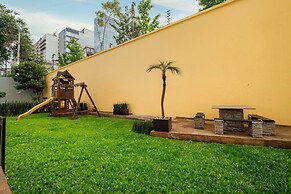 Bright 2BR in Polanco Steps From Antara Soumaya