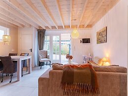 Modern Holiday Home in Vrouwenpolder