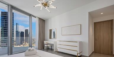 LUX The Dubai Marina Skyline Suite 2