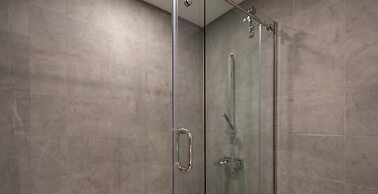 LUX The Dubai Marina Skyline Suite 2