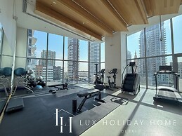LUX The Dubai Marina Skyline Suite 2