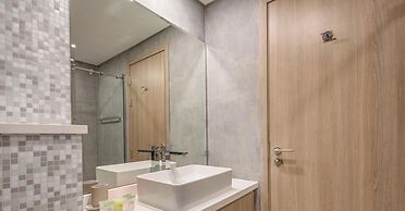 LUX The Dubai Marina Skyline Suite 2