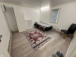 2 Bedrooms and Kitchen