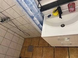 2 Bedrooms and Kitchen