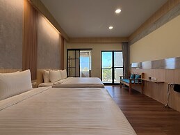Light Haus Inn