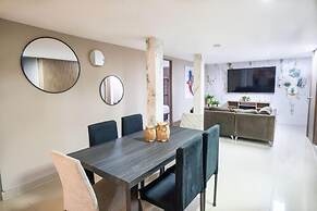 5BR by Lleras Park w Arcade & Foosball