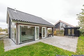 Zeeland Luxury Villa Near Beach