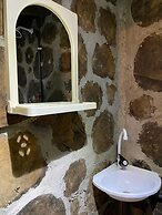 Hobbit cabana