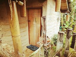 Hobbit cabana