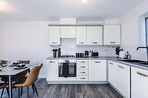 Gorton Place- Contractors & Families