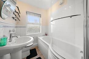 Contractor 3-bed Long-stay Discounts & Parking