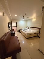 Hotel Sri Sai Regency