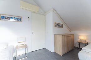 Comfortable Family Home on the Beach