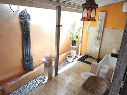Wooden Cabin in Jimbaran