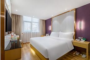 PCLJ Hotel Bao'an Centra