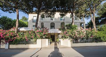 Hotel Dover Rooms & Coffee - Adults Friendly