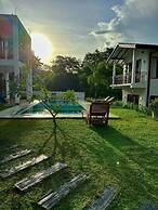 Finch Tangalle