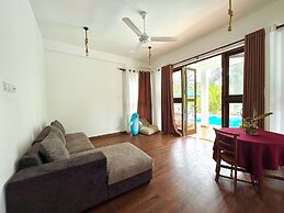 Finch Tangalle