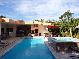 Casa Linda Beautiful Villa
