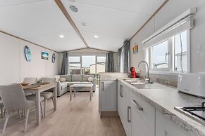 Chalet in De Haan With Terrace