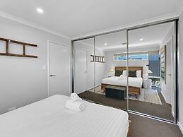 Spacious 3-bed Home in Leafy Yokine