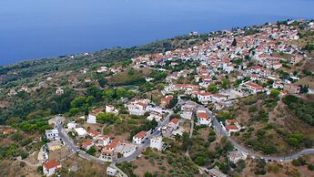 Dimitra s House in Skopelos