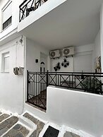 Dimitra s House in Skopelos