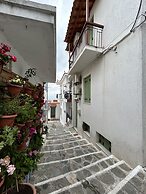 Dimitra s House in Skopelos