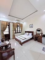 My Khe Beach Hotel