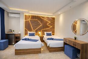 Pharaonic Pyramids Inn