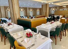 Barkat Hotel & Conferences