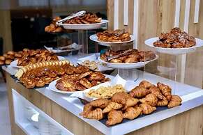Barkat Hotel & Conferences