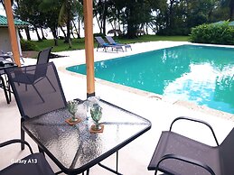 Hooked on Panama Hotel