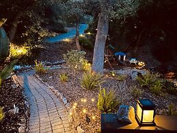 3046 Skycrest Drive