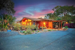 3046 Skycrest Drive