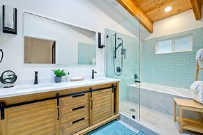3046 Skycrest Drive