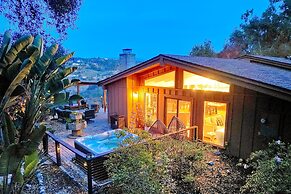 3046 Skycrest Drive