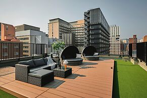 Moat Inside Tenjin