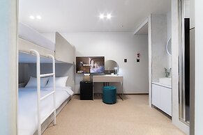 Lazy Tiger Hotel