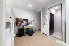 Lazy Tiger Hotel