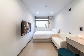 Lazy Tiger Hotel