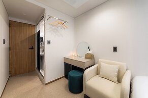 Lazy Tiger Hotel