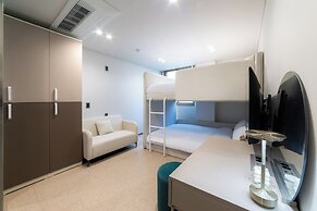 Lazy Tiger Hotel