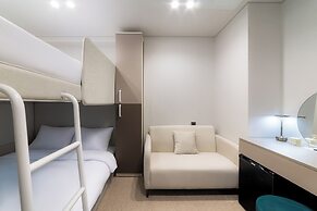 Lazy Tiger Hotel