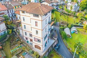 La Caravella Stresa Lake View