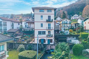 La Caravella Stresa Lake View