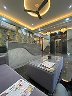 Hotel Taj Silver Palace