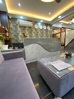 Hotel Taj Silver Palace