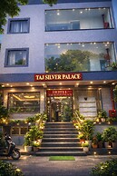 Hotel Taj Silver Palace