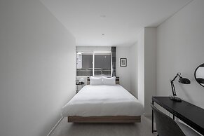 THE VELLMORE